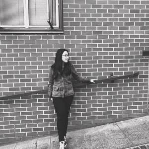 Meet your Posher, Chin